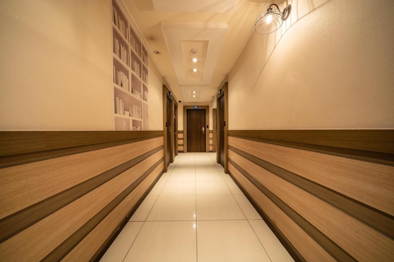Guri Lexy Hotel Eksteriør billede
