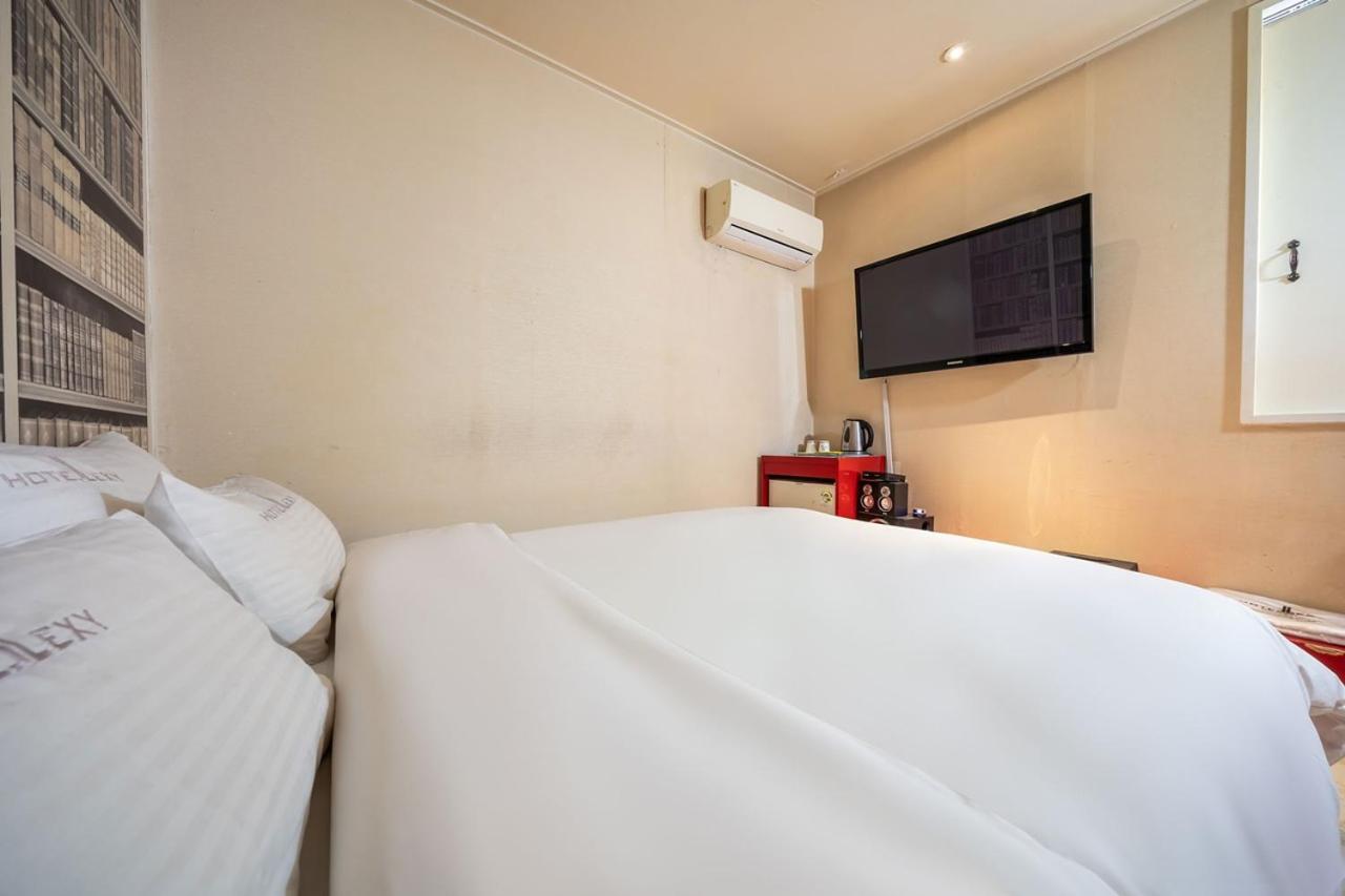 Guri Lexy Hotel Eksteriør billede